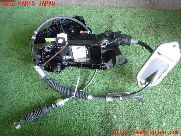 1UPJ-25337555]アクア(AQUA)(NHP10)ATシフトレバー 中古_m0002.jpg