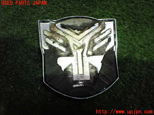2UPJ-25341631]シボレー・カマロ(不明)エンブレム1 中古_m0002.jpg