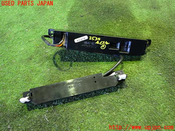 2UPJ-25346066]シボレー・カマロ(不明)エアコンスイッチ1 中古_m0002.jpg