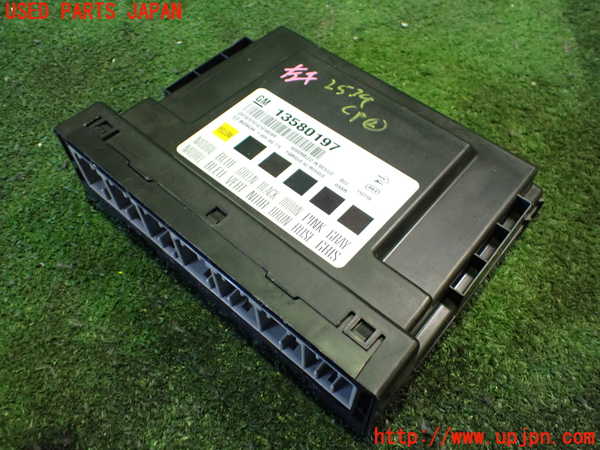 2UPJ-25346147]シボレー・カマロ(不明)コンピューター2 (13580197) 中古_m0001.jpg