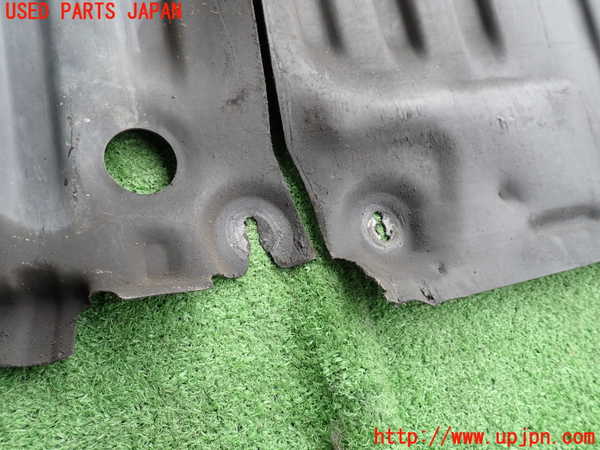 2UPJ-25352170]ソアラ(JZZ31)エンジンアンダーカバー 中古_m0005.jpg