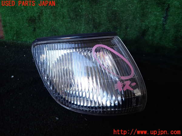 1UPJ-25361150]デリカ スペースギア(PD6W)右コーナーランプ 中古_m0001.jpg
