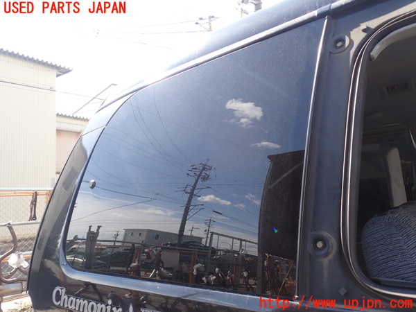 1UPJ-25361380]デリカ スペースギア(PD6W)右クォーターガラス 中古_m0001.jpg
