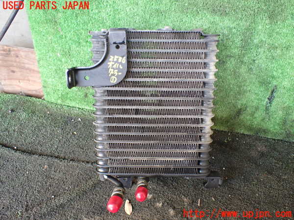 1UPJ-25362481]デリカ スペースギア(PD6W)オイルクーラー1 中古_m0001.jpg