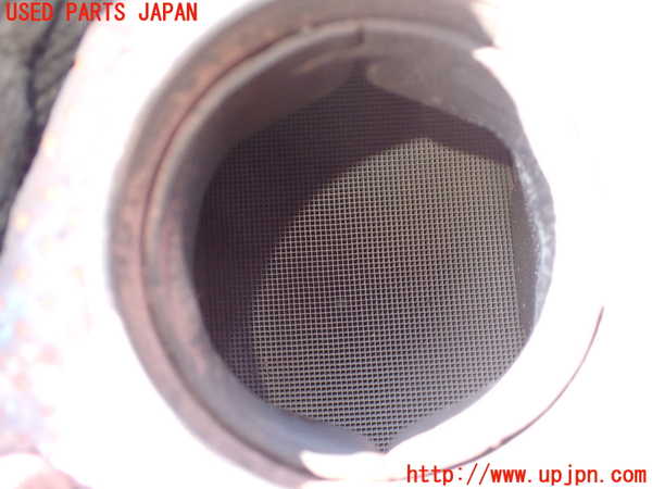 1UPJ-25362661]デリカ スペースギア(PD6W)触媒1 中古_m0002.jpg