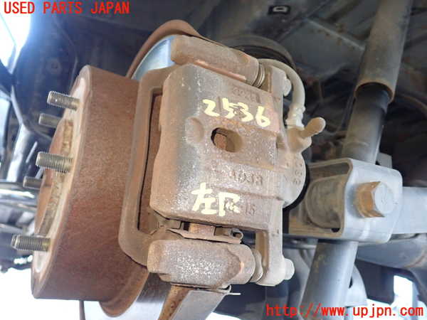 1UPJ-25364095]デリカ スペースギア(PD6W)左リアキャリパー 中古_m0001.jpg