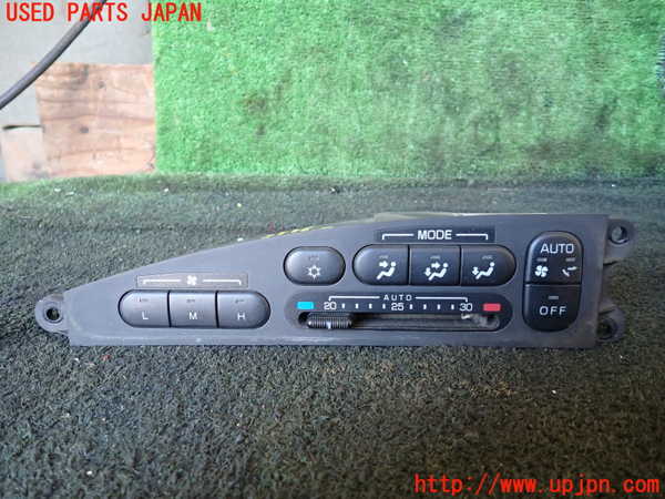 1UPJ-25366309]デリカ スペースギア(PD6W)スイッチ4 (リヤエアコン) 中古_m0001.jpg