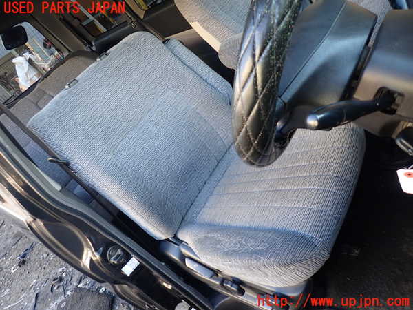 1UPJ-25367035]デリカ スペースギア(PD6W)運転席シート 中古_m0001.jpg