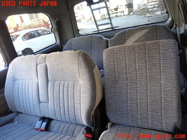 1UPJ-25367125]デリカ スペースギア(PD6W)2列目シート 中古_m0002.jpg