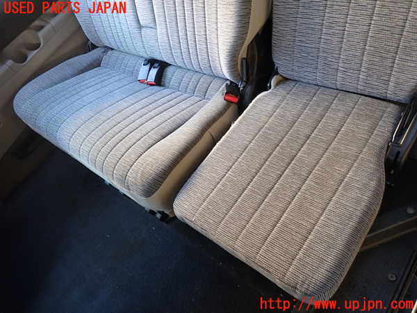 1UPJ-25367125]デリカ スペースギア(PD6W)2列目シート 中古_m0003.jpg