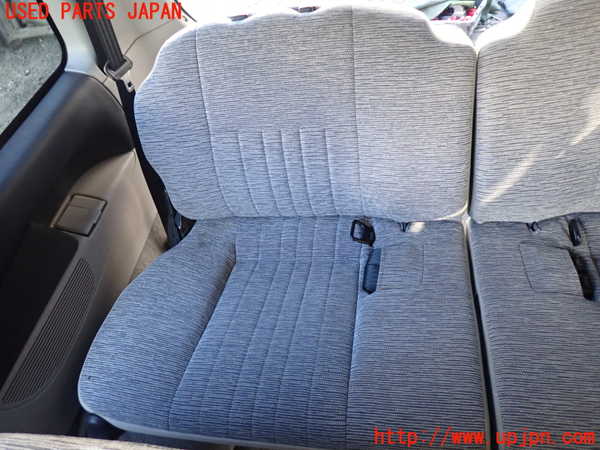 5UPJ-25367235]デリカ スペースギア(PD6W)右3列目シート 中古_m0001.jpg