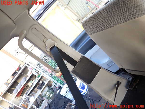 5UPJ-25367670]デリカ スペースギア(PD6W)左センターピラートリム 中古_m0001.jpg