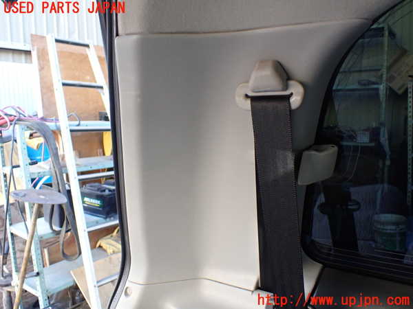 1UPJ-25367680]デリカ スペースギア(PD6W)左リアピラートリム 中古_m0001.jpg