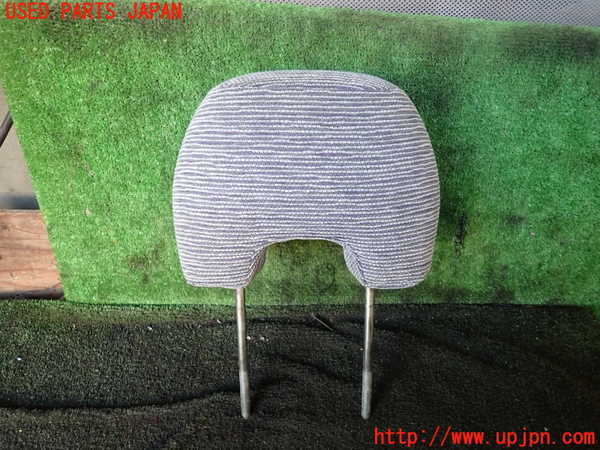 5UPJ-25367180]デリカ スペースギア(PD6W)左2列目ヘッドレスト 中古_m0002.jpg