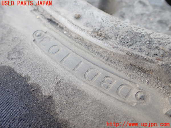 1UPJ-25369601]デリカ スペースギア(PD6W)スペアタイヤ1 中古_m0003.jpg