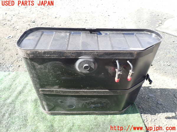 1UPJ-25372500]三菱ジープ(J56)燃料タンク 中古_m0002.jpg