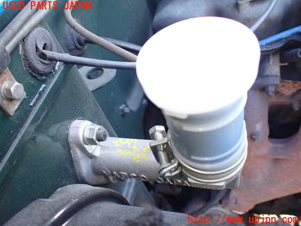 1UPJ-25373310]三菱ジープ(J56)クラッチマスター 中古_m0001.jpg