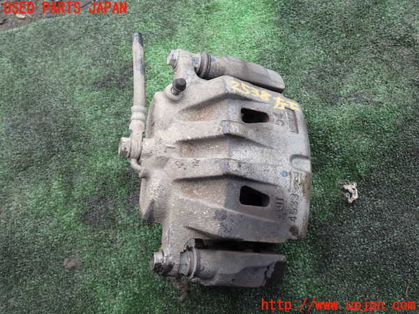 1UPJ-25384085]レクサス・RX450h(GYL25W)左フロントキャリパー 中古_m0001.jpg