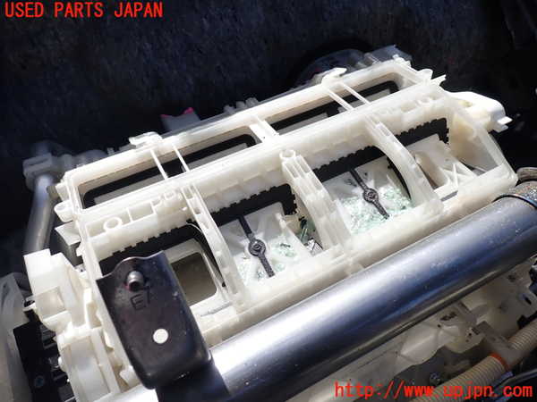1UPJ-25386081]レクサス・RX450h(GYL25W)エバポレーター1 【ジャンク】_m0002.jpg
