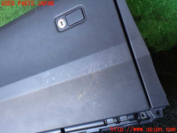 5UPJ-25387516]レクサス・RX450h(GYL25W)グローブボックス1 中古_m0002.jpg