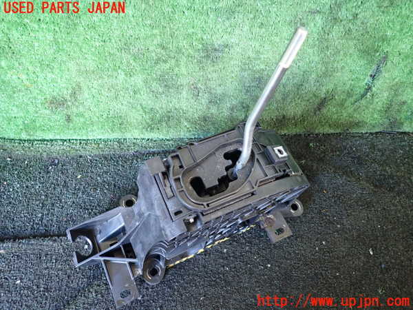 5UPJ-25387555]レクサス・RX450h(GYL25W)ATシフトレバー 中古_m0001.jpg