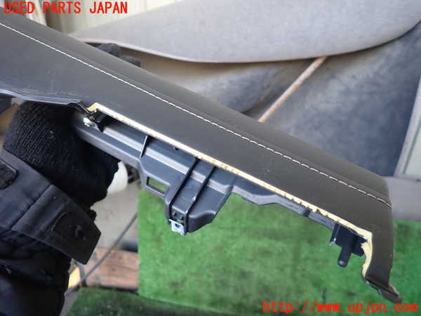 5UPJ-25387692]レクサス・RX450h(GYL25W)内装トリム類2 中古_m0003.jpg