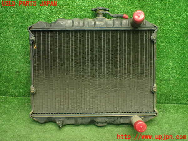 5UPJ-25392321]カプチーノ(EA11R)ラジエーター1 中古_m0002.jpg