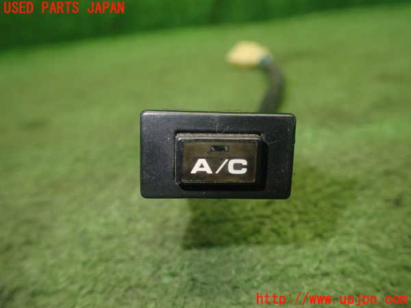 5UPJ-25396307]カプチーノ(EA11R)スイッチ2（A/C） 中古_m0001.jpg