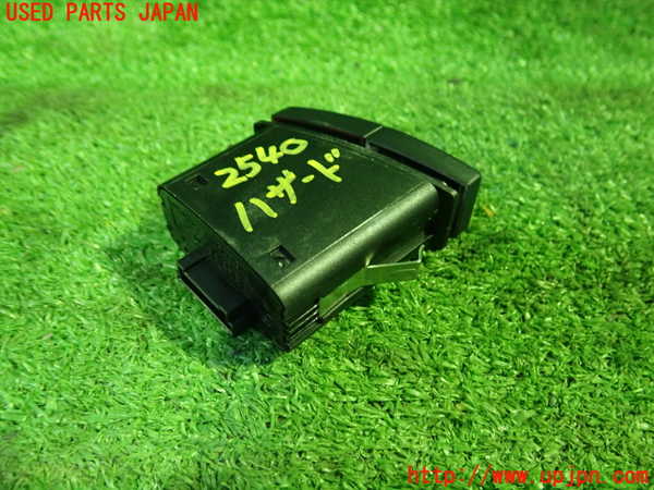 1UPJ-25406290]BMW Z4 E89(LM25)ハザードスイッチ 中古_m0002.jpg