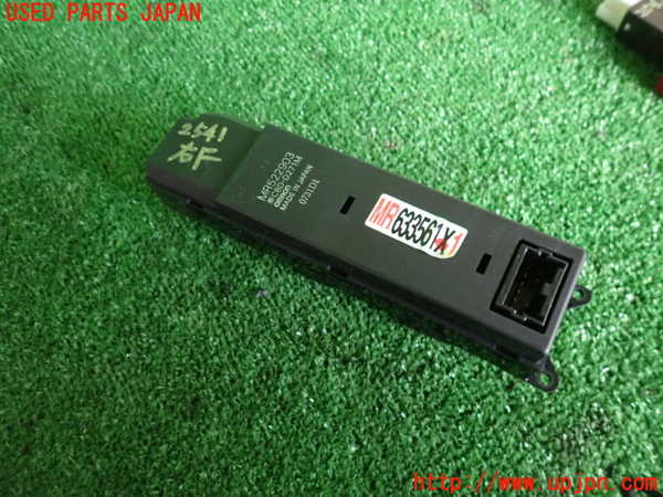 2UPJ-25416240]ランエボ7(CT9A)右前パワーウィンドウスイッチ 中古_m0002.jpg