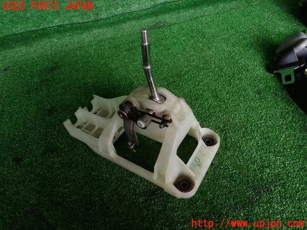 2UPJ-25417560]ランエボ7(CT9A)MTシフトレバー 中古_m0002.jpg