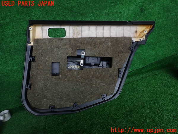 2UPJ-25411324]ランエボ7(CT9A)左後ドア内張り 中古_m0003.jpg