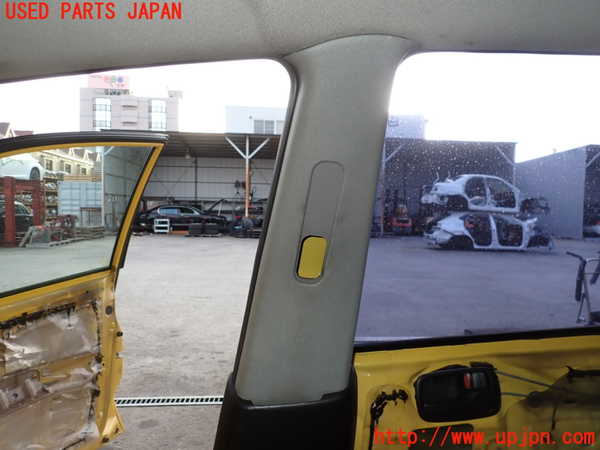 2UPJ-25417665]ランエボ7(CT9A)右センターピラートリム 中古_m0002.jpg