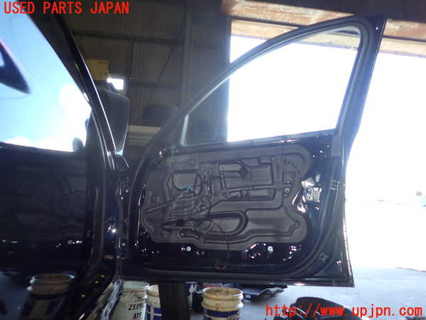 1UPJ-25421230]BMW M3 セダン E90(VA40)右前ドア PILKINGTON M3240 中古_m0005.jpg
