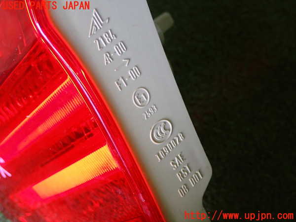 1UPJ-25421550]BMW M3 セダン E90(VA40)右リアフィニッシャー 中古_m0004.jpg