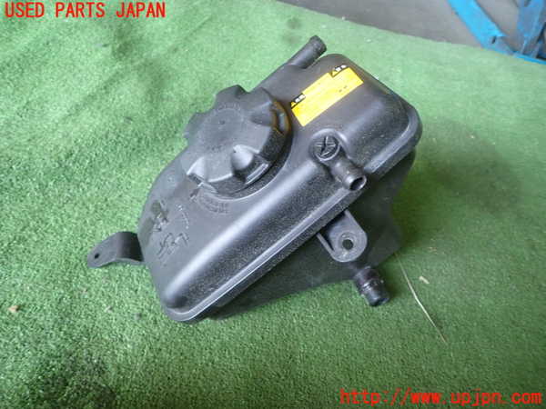 1UPJ-25422410]BMW M3 セダン E90(VA40)ラジエータータンク 中古_m0001.jpg