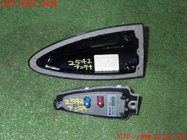 1UPJ-25426550]BMW M3 セダン E90(VA40)アンテナ 中古_m0004.jpg