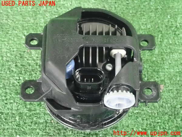 2UPJ-25431182]クロストレック(GUE)左フォグ 中古_m0002.jpg