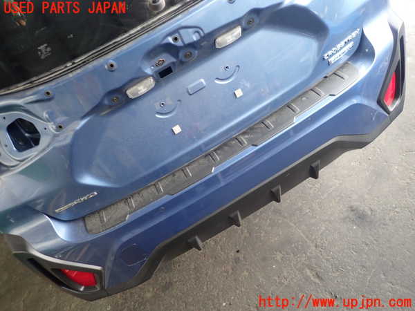 2UPJ-25431610]クロストレック(GUE)リアバンパー 中古_m0001.jpg
