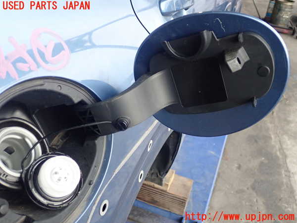 2UPJ-25431690]クロストレック(GUE)フューエルリッド 中古_m0002.jpg