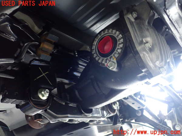 2UPJ-25434355]クロストレック(GUE)リアデフ 中古_m0003.jpg