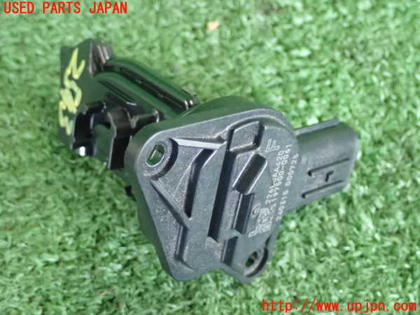 2UPJ-25436320]クロストレック(GUE)エアフロメーター 中古_m0001.jpg