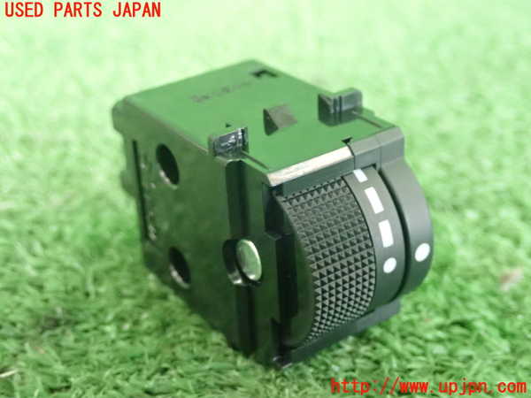 2UPJ-25436306]クロストレック(GUE)スイッチ1 (イルミネーションコントロールダイヤル) 中古_m0001.jpg