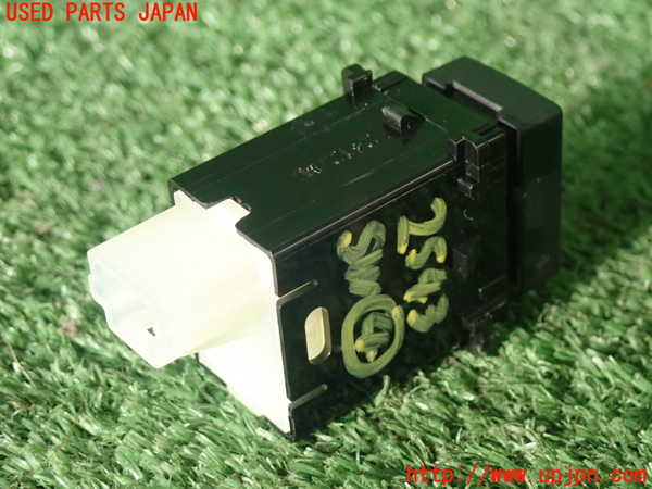 2UPJ-25436309]クロストレック(GUE)スイッチ4 (VIEW) 中古_m0002.jpg