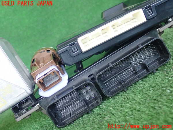 2UPJ-25436110]クロストレック(GUE)エンジンコンピューター 中古_m0004.jpg