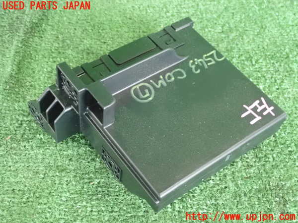 2UPJ-25436152]クロストレック(GUE)コンピューター7 (72343FN531) 中古_m0002.jpg