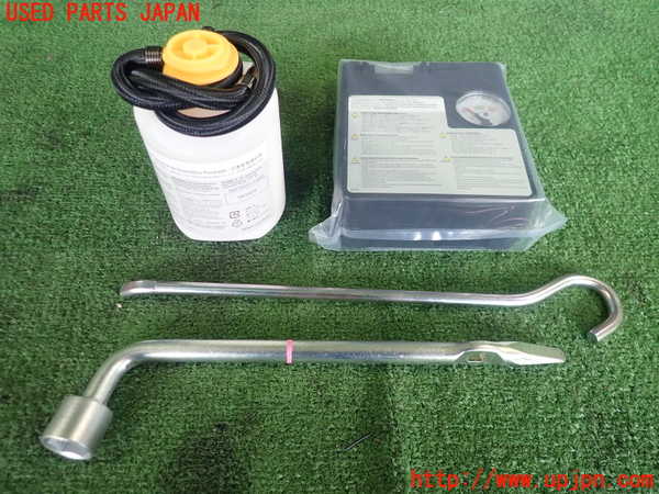 2UPJ-25437805]クロストレック(GUE)車載工具 中古_m0001.jpg