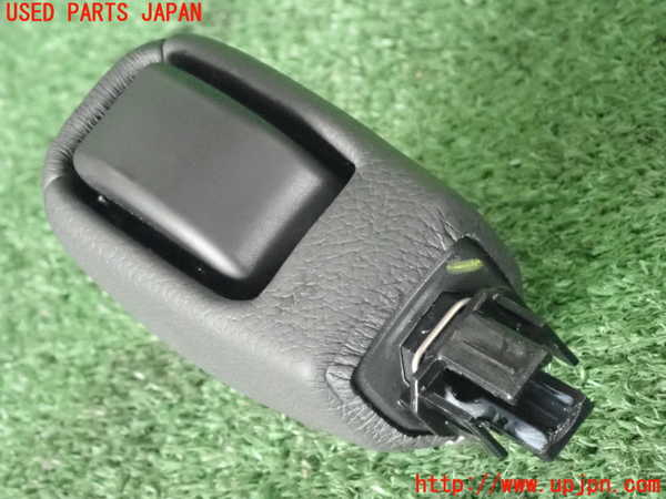 2UPJ-25437570]クロストレック(GUE)シフトノブ 中古_m0004.jpg