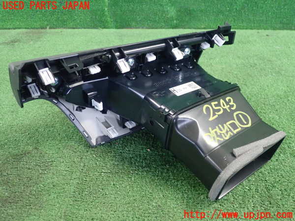 2UPJ-25437526]クロストレック(GUE)エアコン吹き出し口1 (右) 中古_m0003.jpg