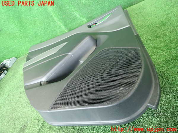 2UPJ-25431324]クロストレック(GUE)左後ドア内張り 中古_m0003.jpg